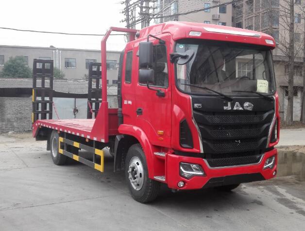 大力牌DLQ5160TPBXK5型平板運(yùn)輸車
