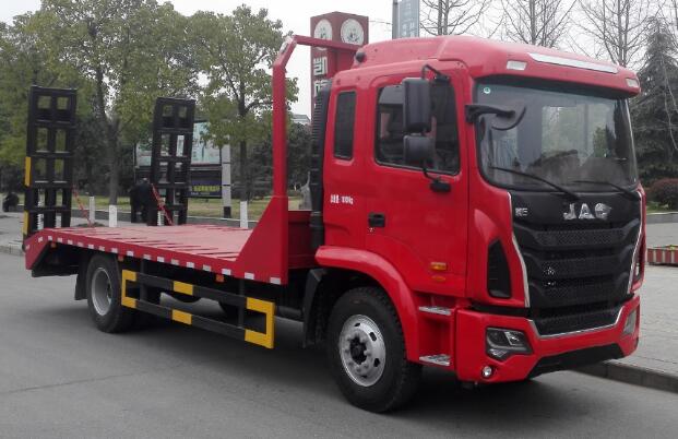 大力牌DLQ5180TPBXK5型平板運(yùn)輸車