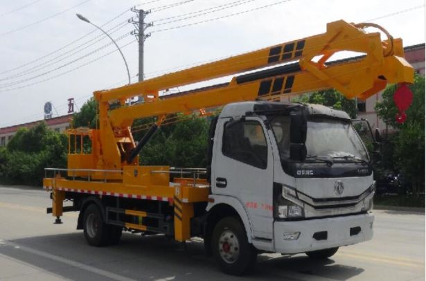華通牌HCQ5072JGKEQ6型高空作業(yè)車