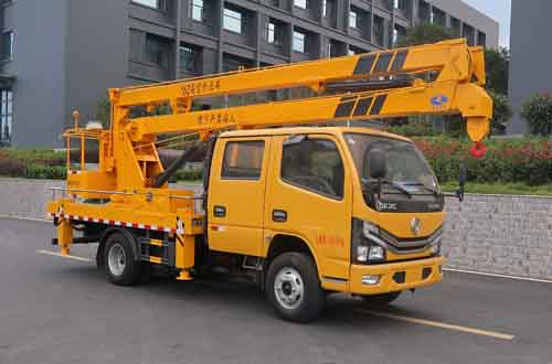 華通牌HCQ5062JGKEQ6型高空作業(yè)車