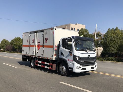 炎帝牌SZD5123XRYE6型易燃液體廂式運(yùn)輸車