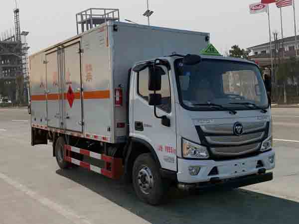 炎帝牌SZD5100XRYBJ6型易燃液體廂式運(yùn)輸車