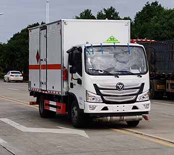 舜德牌SDS5045XRQB6型易燃氣體廂式運輸車