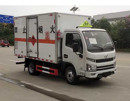 專威牌HTW5041XRQSH6型易燃氣體廂式運輸車