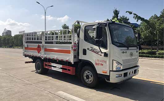 舜德牌SDS5040TQPCA6型氣瓶運(yùn)輸車