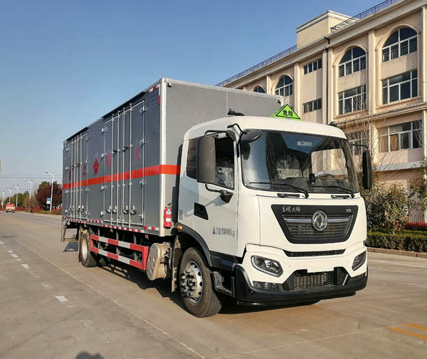 大力牌DLQ5181XRQDFH6型易燃氣體廂式運輸車